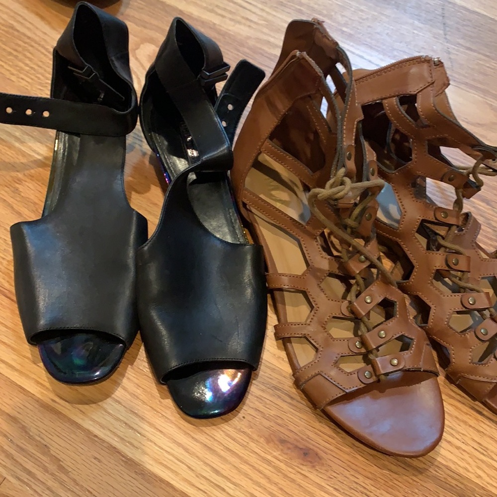 2 pairs of shoes